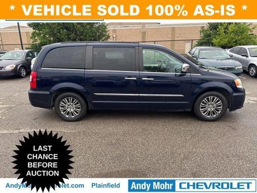2013 Chrysler Town & Country Touring-L