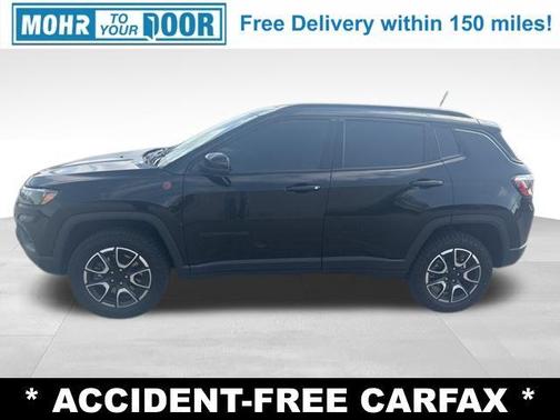 Diamond Black 2024 Jeep Compass Trailhawk