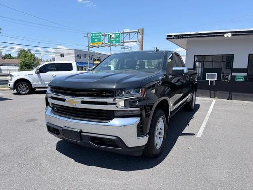 Black 2020 Chevrolet Silverado 1500 LT Truck