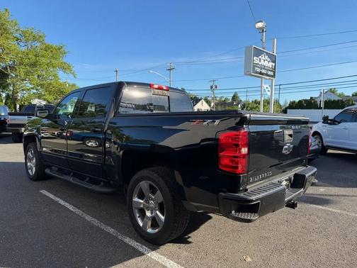 Black 2018 Chevrolet Silverado 1500 2LT