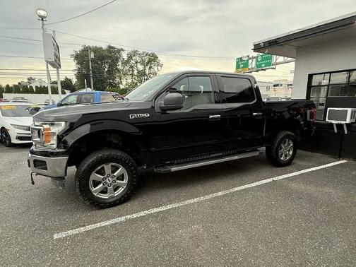 Shadow Black 2018 Ford F-150 XLT