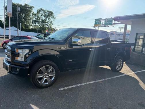 Tuxedo Black Metallic 2015 Ford F-150 Platinum