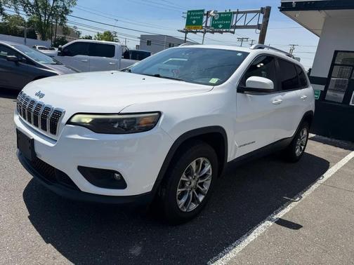 Bright White Clearcoat 2021 Jeep Cherokee Latitude Plus