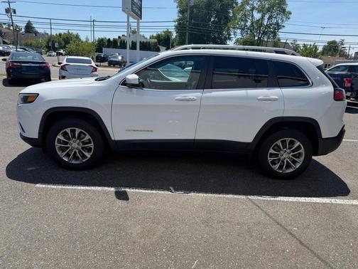 Bright White Clearcoat 2021 Jeep Cherokee Latitude Plus