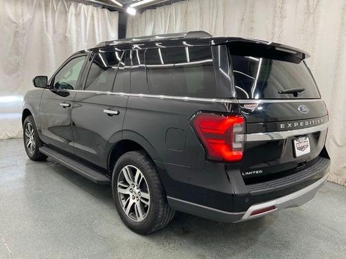 Black Metallic 2024 Ford Expedition Limited