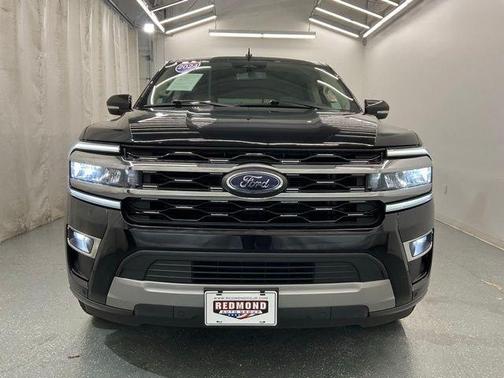 Black Metallic 2024 Ford Expedition Limited