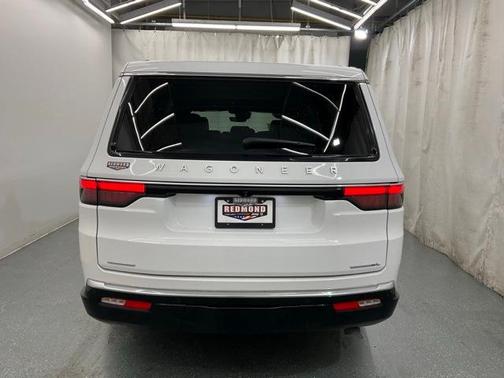 2023 Jeep Wagoneer L Series II