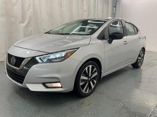 2021 Nissan Versa 1.6 SR