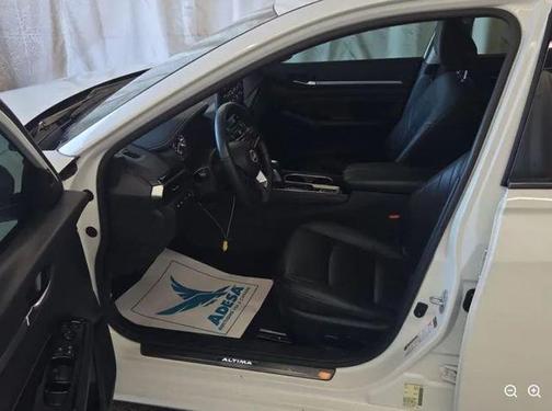 2023 Nissan Altima 2.0 SR