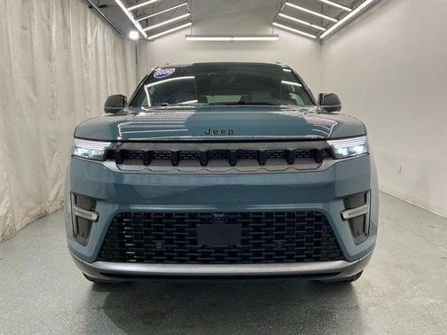 2026 Jeep Grand Wagoneer Summit Obsidian