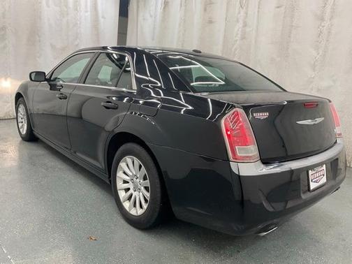 2012 Chrysler 300 Base