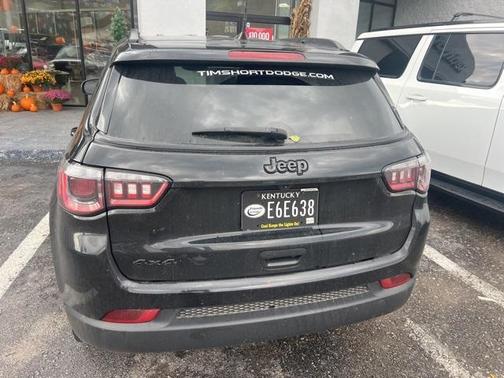 2022 Jeep Compass Altitude