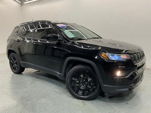 2022 Jeep Compass Altitude
