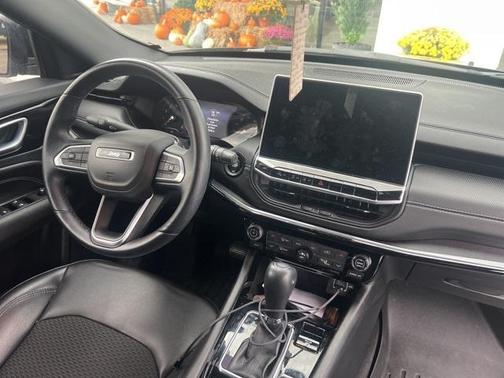 2022 Jeep Compass Altitude