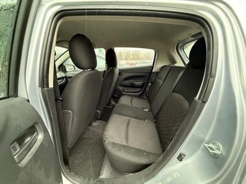 2022 Mitsubishi Mirage ES