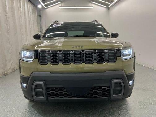 41 2026 Jeep Cherokee LAREDO/LIMITED