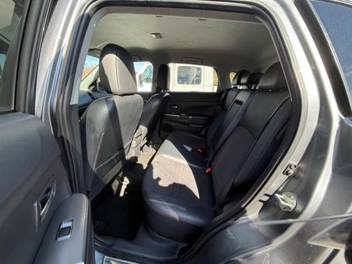 2023 Mitsubishi Outlander Sport 