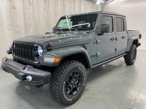 2026 Jeep Gladiator Sport
