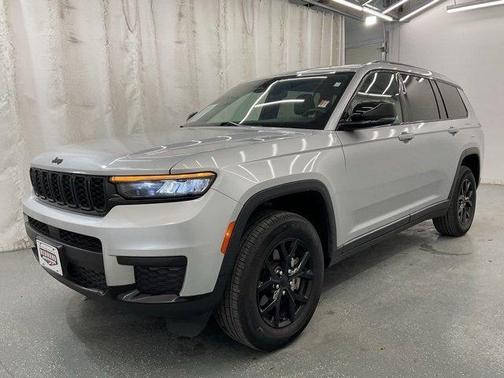 2024 Jeep Grand Cherokee L Laredo