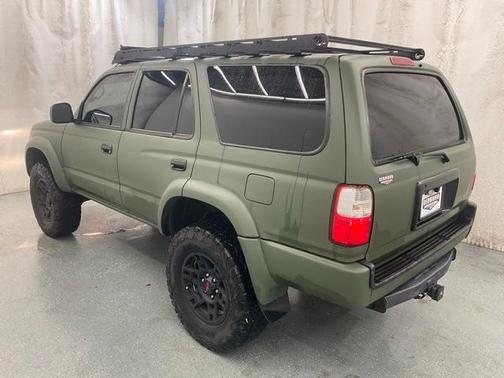 2002 Toyota 4Runner SR5