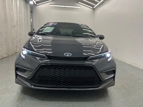 2024 Toyota Corolla Hybrid SE