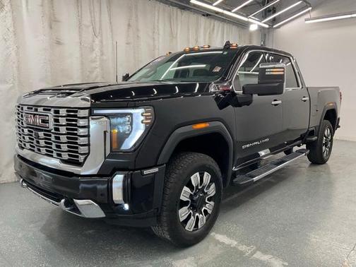 2024 GMC Sierra 2500 Denali