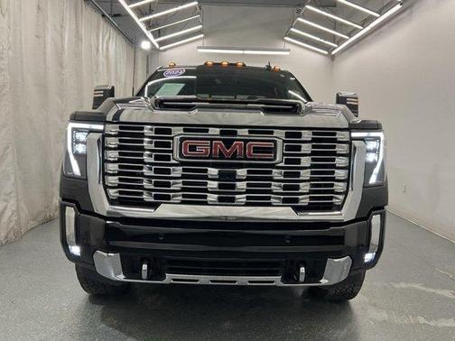 2024 GMC Sierra 2500 Denali