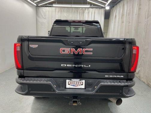 2024 GMC Sierra 2500 Denali