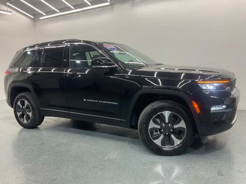 2024 Jeep Grand Cherokee 4xe Base