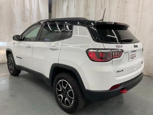2026 Jeep Compass Trailhawk