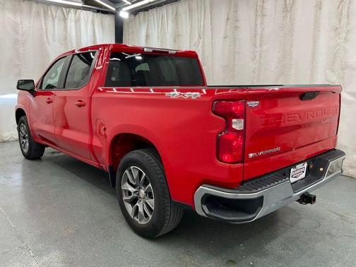 Red 2021 Chevrolet Silverado 1500 LT