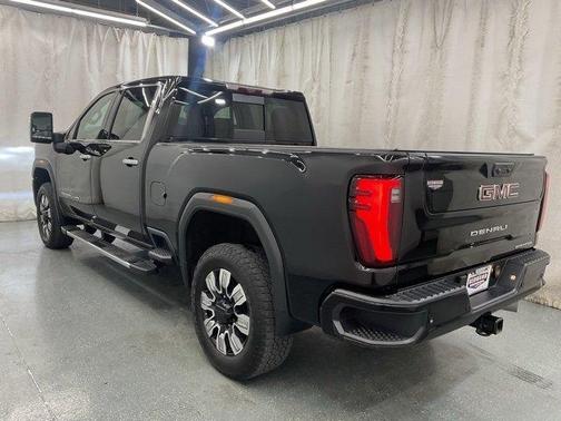 2024 GMC Sierra 2500 Denali