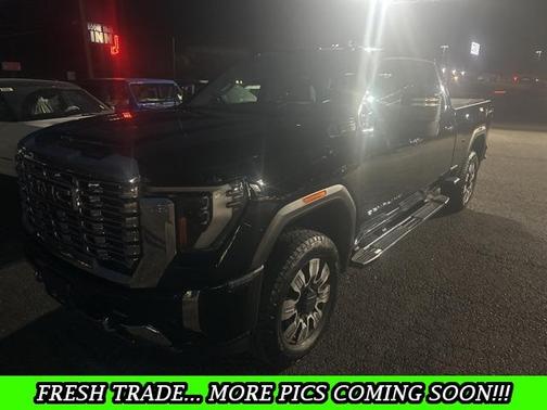 2024 GMC Sierra 2500 Denali