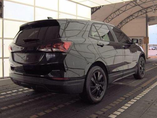 Mosaic Black Metallic 2024 Chevrolet Equinox LS