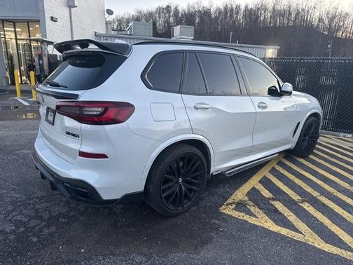 2020 BMW X5 M50i