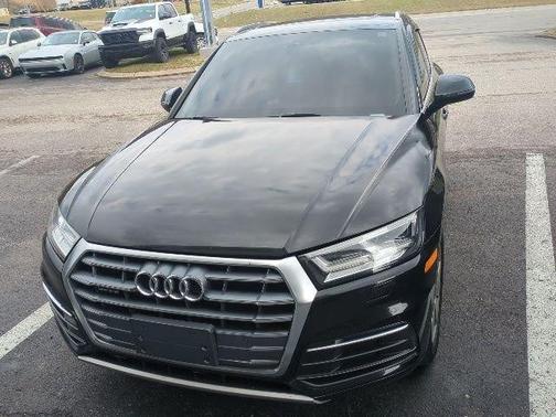 2018 Audi Q5 2.0T Premium Plus