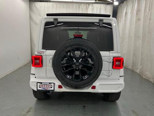 2021 Jeep Wrangler Unlimited Sahara Altitude