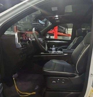 2025 Cadillac Escalade Sport