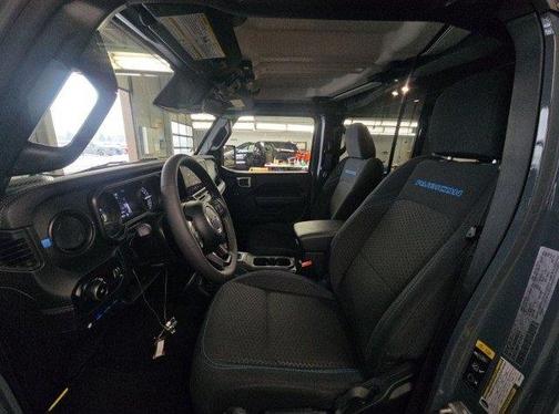 2025 Jeep Wrangler 4xe Rubicon