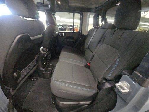 2025 Jeep Wrangler 4xe Rubicon