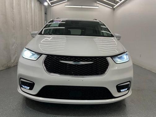 2021 Chrysler Pacifica Hybrid Touring L