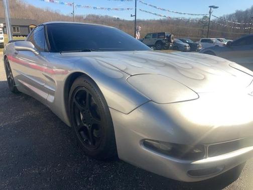 2004 Chevrolet Corvette Base