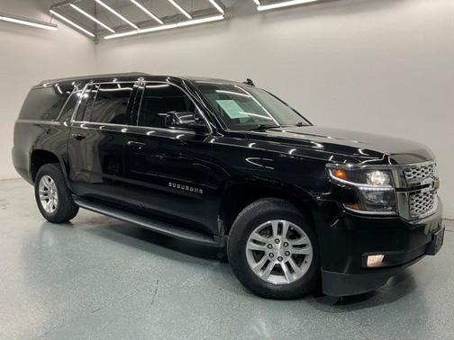 2017 Chevrolet Suburban LT