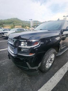 2017 Chevrolet Suburban LT