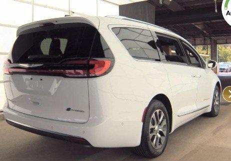 2024 Chrysler Pacifica Hybrid Pinnacle
