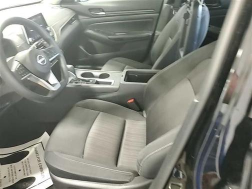 Super Black Clearcoat 2025 Nissan Altima SV