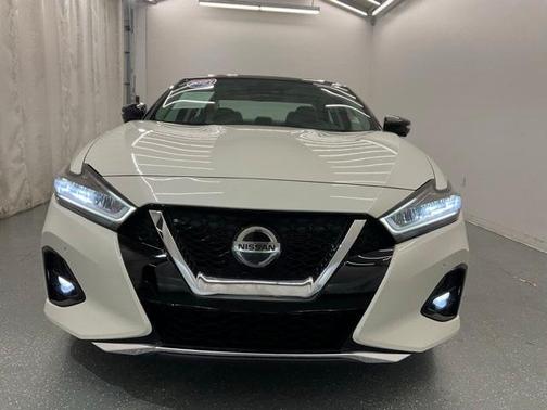 2021 Nissan Maxima Platinum