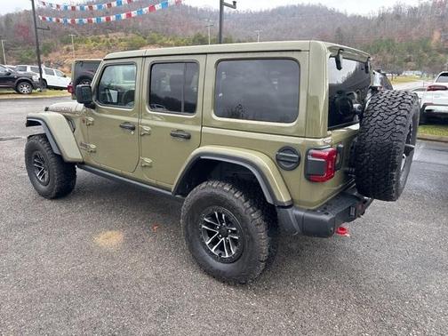 2025 Jeep Wrangler Rubicon