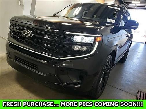 Black Metallic 2025 Ford Expedition Platinum