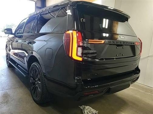 Black Metallic 2025 Ford Expedition Platinum